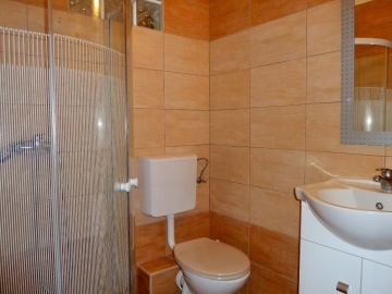 apartman f&uuml;rdőszoba